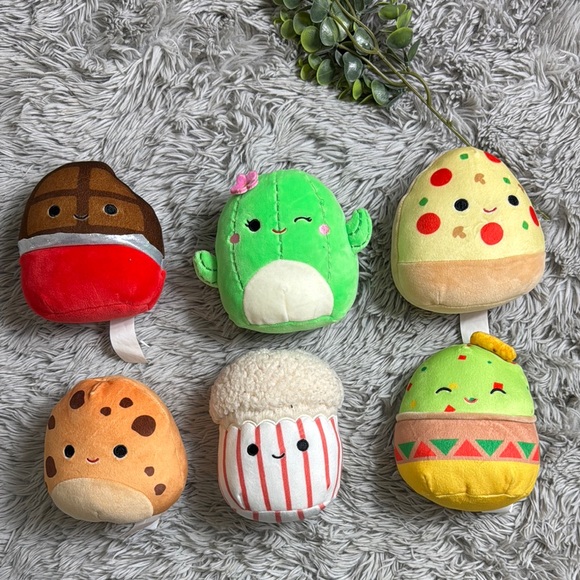 Squishmallows Other - Squishmallows Assorted Plush Toy Bundle 5”